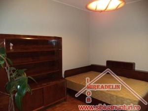 INCHIRIEZ APARTAMENT 2 CAMERE,  Vasile Milea