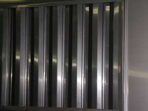 Hota din inox cu filtre antigrasimi
