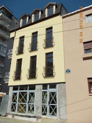PIATA VICTORIEI zona Banu Manta,  15 EURO/mp,  MAGAZIN / SPATIU COMERCIAL 750 euro/ luna constructie
