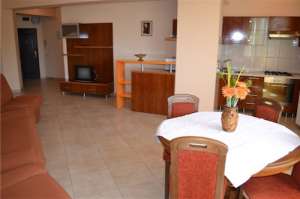 Inchiriez in Summerland ,  apartament lux ,  2 camere 2013