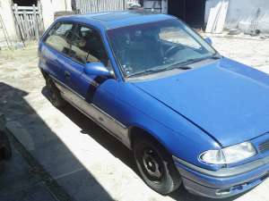 dezmembrez opel astra f din 1995 diesel