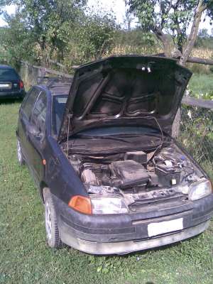 dezmembrez fiat punto 1996 benzina 1.1