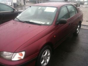 TOYOTA CARINA