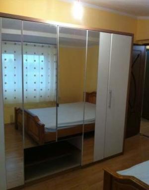 Apartament 3 camere Giulesti