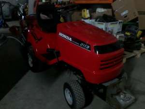 Vand tractoras HONDA 2113 HDA in stare impecabila