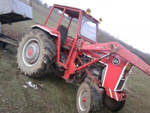 Massey ferguson 165 cu incarcator frontal