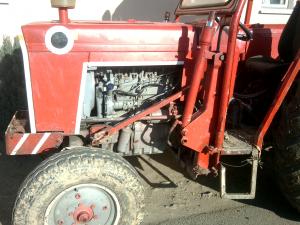 Massey ferguson 165 cu incarcator frontal