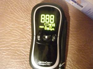 glucometru nou glucohexal 2 si accu check compact plus