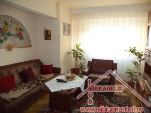 VAND APARTAMENT 3 CAMERE,   CARTIER VALEA AURIE