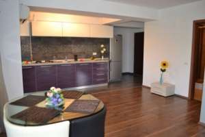 Inchiriez in bloc de apartamente ,  apartament 2 camere lux ,  Mamaia