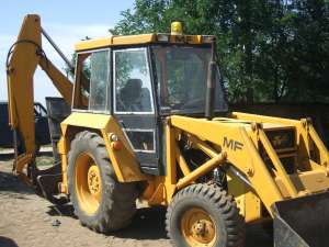vind buldoexcavator massey ferguson