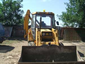 vind buldoexcavator massey ferguson
