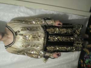 costum popular vechi unicat
