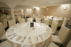 Vand restaurant - gradina de vara - salon evenimente