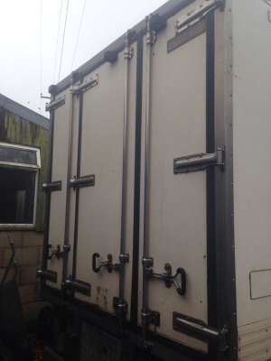 vand duba frigorifica iveco 5017