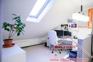 INCHIRIEZ APARTAMENT 2 CAMERE,  LUX,  ZONA HOTEL LIBRA