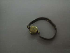 Vand ceas vechi plcat cu aur marca Rado ceasul merge perfect si are o vechime de peste 35 ani