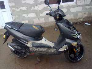 scuter aprilia sr50