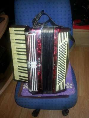 V�nd acordeon Hohner verdi II