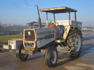vind tractor lamborghini