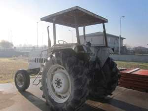 vind tractor lamborghini