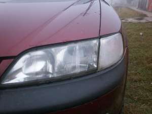 Faruri Opel Vectra B in stare foarte buna.Trimit produsul prin servicii de curierat oriunde in tara.