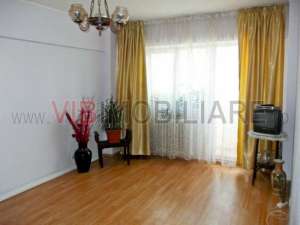 Vand apartament 2 camere Mosilor - Eminescu stradal decomandat