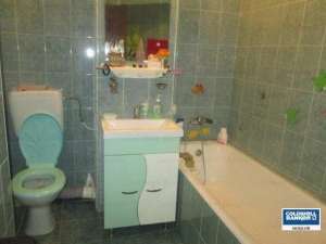 Vand apartament 2 camere Mosilor - Eminescu stradal decomandat