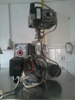INJECTOR PE GAZ MADE IN GERMANIA