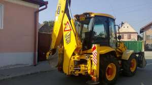 Inchiriez Buldoexcavator Sibiu (S.C. ADY & GEO TOTAL S.R.L.