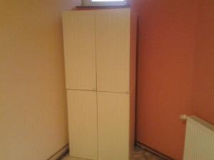 Mobila bucatarie IKEA + incorporabile WHIRLPOOL