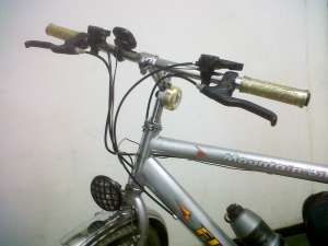 Bicicleta Mountain-Bike City 18-21 viteze