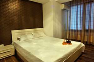 Apartament mobilat utilat lux ,  2 camere ,  Zona Hotel Rex