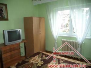 INCHIRIEZ APARTAMENT 4 CAMERE,  ZONA PARC SUB ARINI