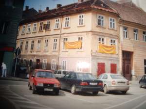 VAND CLADIRE BRASOV centrul istoric -ROMANIA