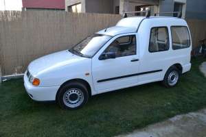 Vand VW Caddy 97 1.4 benzina 5 locuri