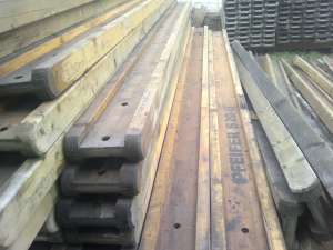 Vand Grinzi H20, Popi Metalici, Containere