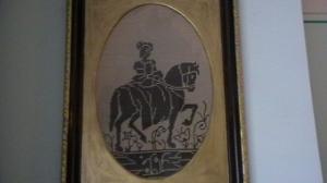 Vand set de 2 tablouri goblen: -Teuton- plus -Cavaler- � vechime peste doua secole. � Ieftin!