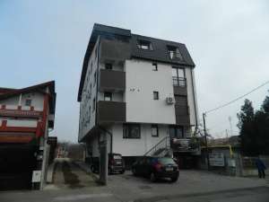 Vand apartament 2 camere zona Baneasa (Antena 1) strada Constantin Gherea 59.000eur