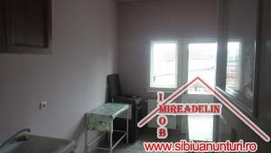 INCHIRIEZ  SPATIU  BIROURI ,   60 mp ,  SELIMBAR