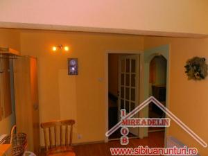 VAND  APARTAMENT 3 CAMERE ,  STRAND 64mp