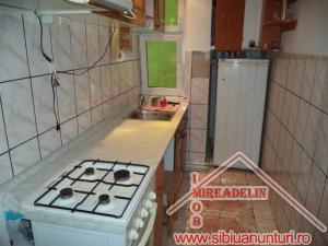 INCHIRIEZ  APARTAMENT 2 CAMERE 55mp,    PROTECTIA MEDIULUI