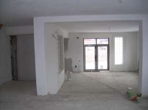 Renovari apartamente, case, mansarde, renovam