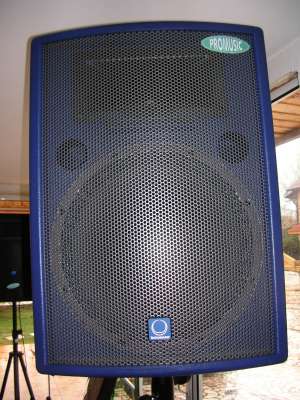 vand boxe profesionale TURBOSOUND