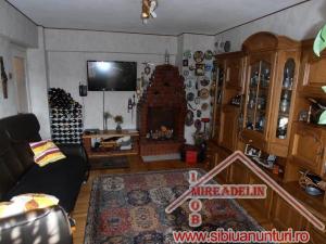 VAND APARTAMENT 4 CAMERE 95mp ,   ZONA GARII