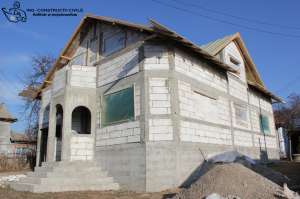 Constructii case/vile,  lucrari in domeniul si amenajari la preturi competitive!