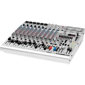 URGENT - Vand Mixer EURORACK 1832fx pro