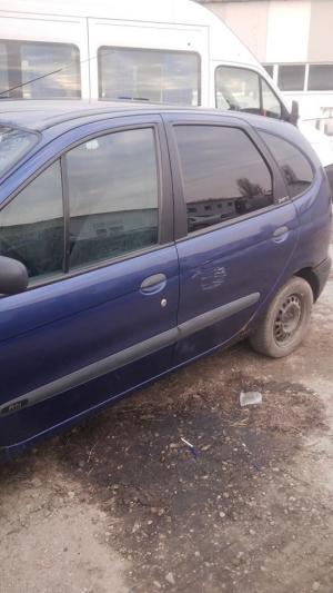 RENAULT MEGANE SCENIC