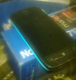 nokia lumia 710