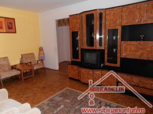 INCHIRIEZ  APARTAMENT 2 CAMERE 54mp,    TEREZIAN